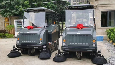 驾驶式扫地车功效特点及注重事项